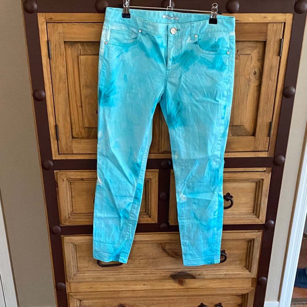 T Tahari Vibrant Turquoise Ankle Jeans